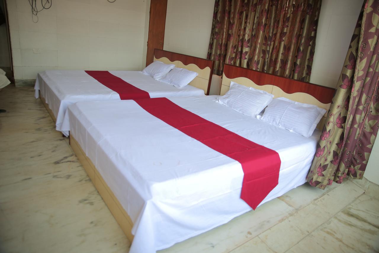 Provanil Guest House Puri Exterior foto